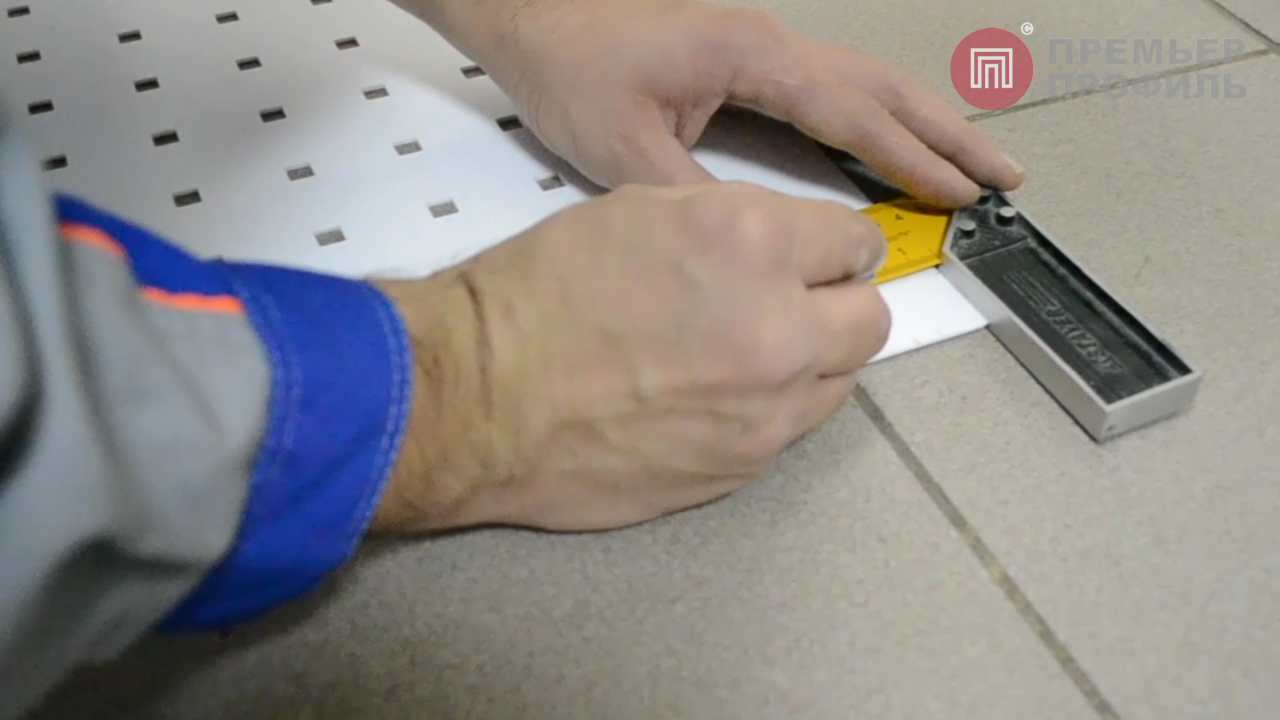 Decorative Plastic Screen Installation work from a freelancer's